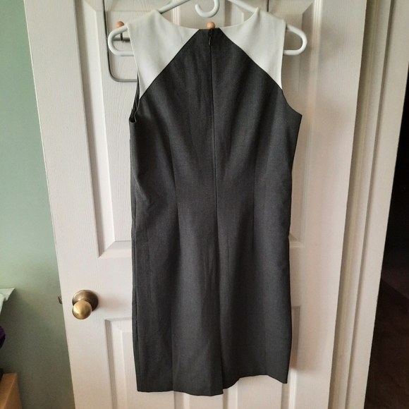 Ann Taylor Size 6 Gray and White  Midi Dress - Picture 2 of 11